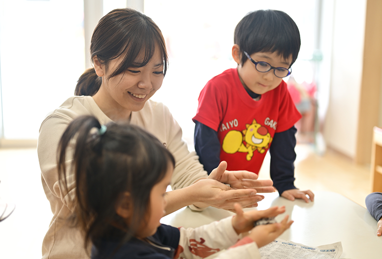 笑顔の園児